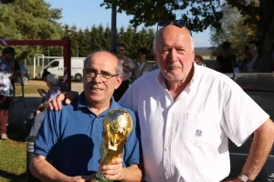 Concours Fromonval France photo avec coupe
