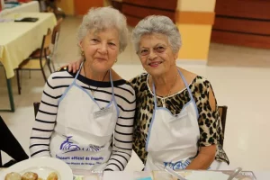 Concours Fromonval France portrait participantes tabliers