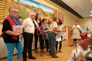 Concours Fromonval France remise prix lauréats groupe